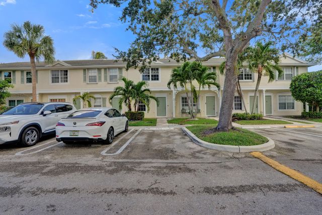 9913 NW 57TH Manor ., Coral Springs, FL 33076