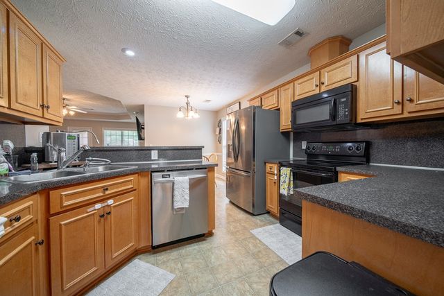 9033 Sonoma Pointe Drive, Columbus, GA 31909
