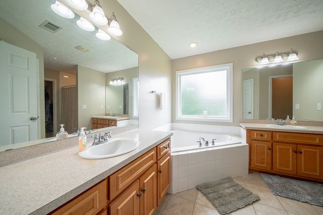 9033 Sonoma Pointe Drive, Columbus, GA 31909