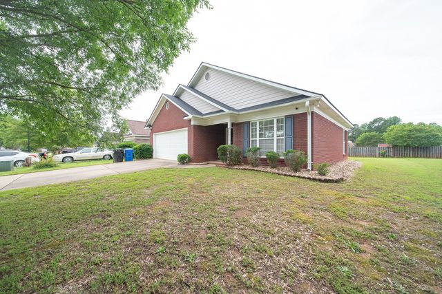 9033 Sonoma Pointe Drive, Columbus, GA 31909
