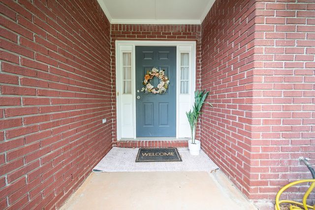 9033 Sonoma Pointe Drive, Columbus, GA 31909