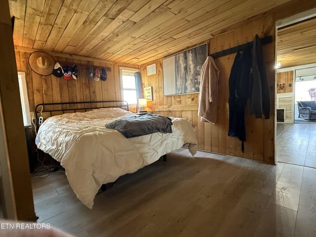 1995 Clarkrange-Monterey Hwy, Monterey, TN 38574