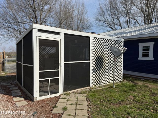 1995 Clarkrange-Monterey Hwy, Monterey, TN 38574