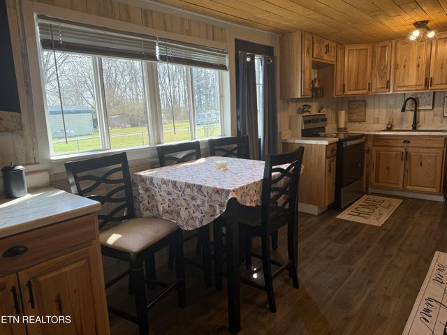 1995 Clarkrange-Monterey Hwy, Monterey, TN 38574