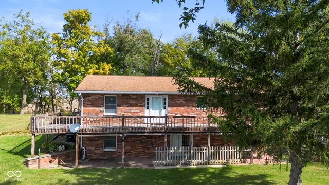 9166 W CO RD 50 N, Greensburg, IN 47240