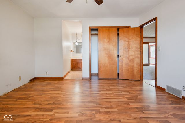 9166 W CO RD 50 N, Greensburg, IN 47240