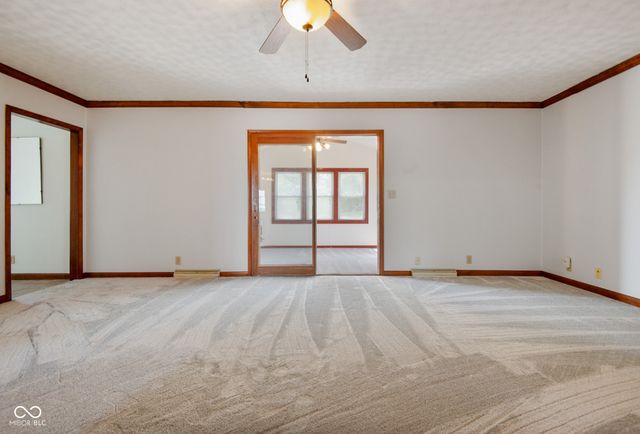 9166 W CO RD 50 N, Greensburg, IN 47240