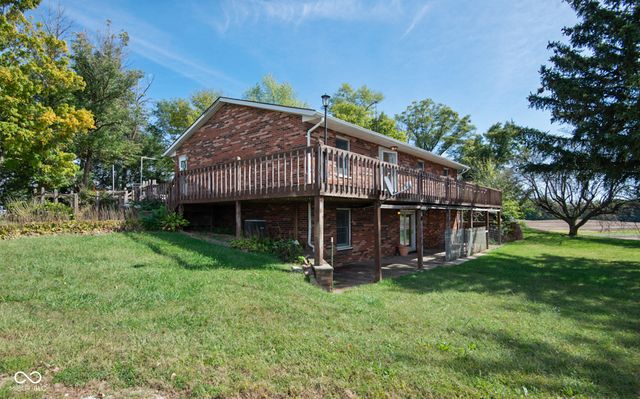 9166 W CO RD 50 N, Greensburg, IN 47240