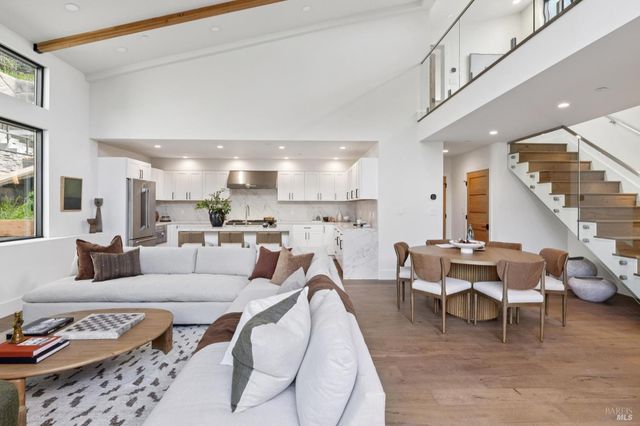 321 Loring Ave, Mill Valley, CA 94941