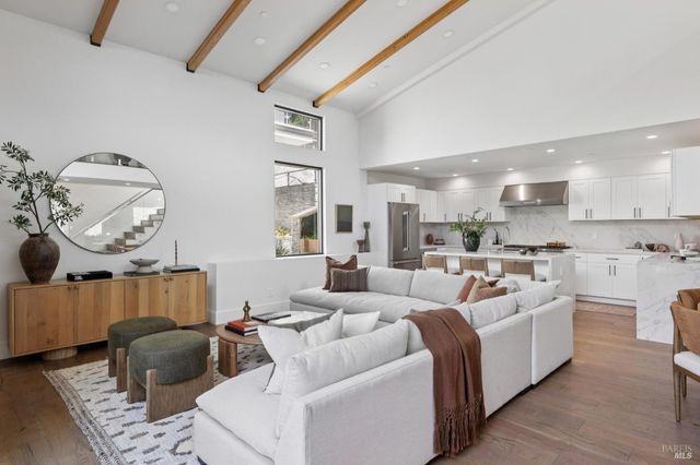 321 Loring Ave, Mill Valley, CA 94941