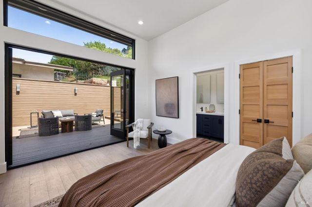 321 Loring Ave, Mill Valley, CA 94941