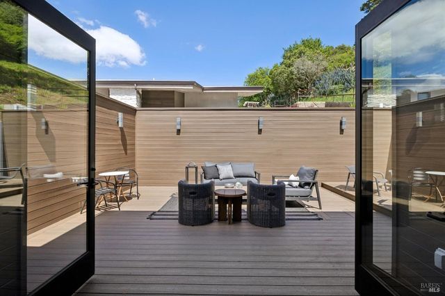 321 Loring Ave, Mill Valley, CA 94941