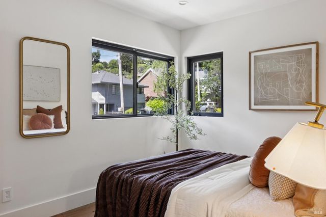 321 Loring Ave, Mill Valley, CA 94941