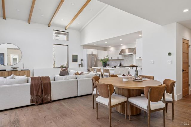 321 Loring Ave, Mill Valley, CA 94941