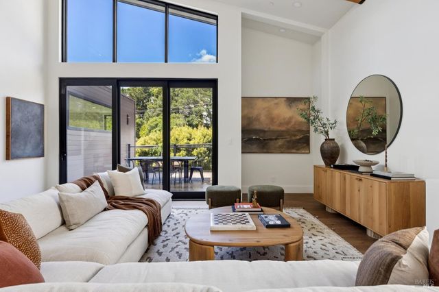 321 Loring Ave, Mill Valley, CA 94941