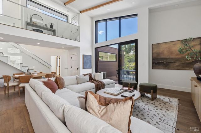 321 Loring Ave, Mill Valley, CA 94941