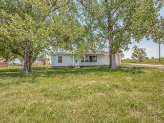 B Fm 904 S Es, Pecan Gap, TX 75469