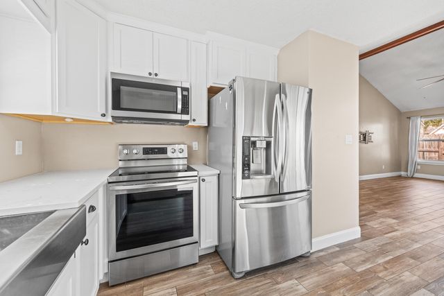 1833 Hunters Path, Fort Walton Beach, FL 32547