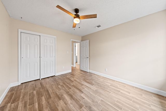 1833 Hunters Path, Fort Walton Beach, FL 32547