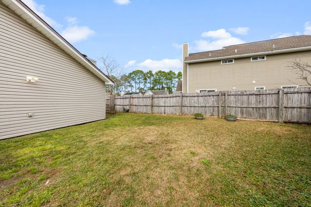 1833 Hunters Path, Fort Walton Beach, FL 32547