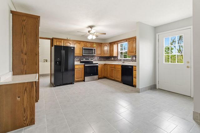 104 Lilac Drive, Berea, KY 40403