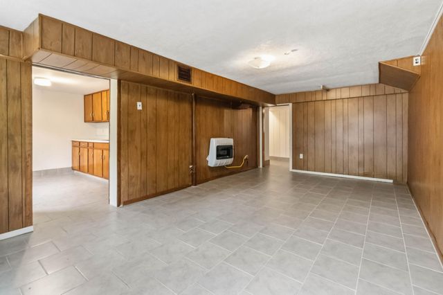 104 Lilac Drive, Berea, KY 40403