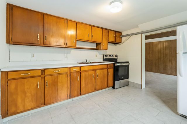104 Lilac Drive, Berea, KY 40403
