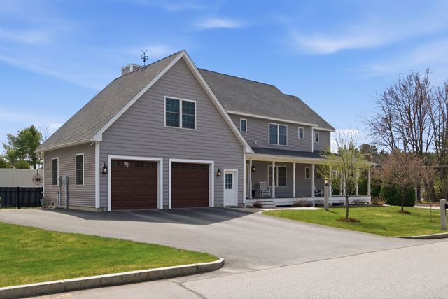 2 Goldenrod Lane, Concord, NH 03301