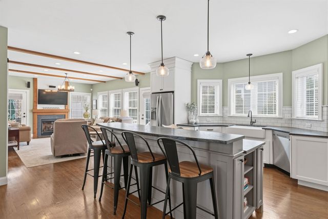 2 Goldenrod Lane, Concord, NH 03301