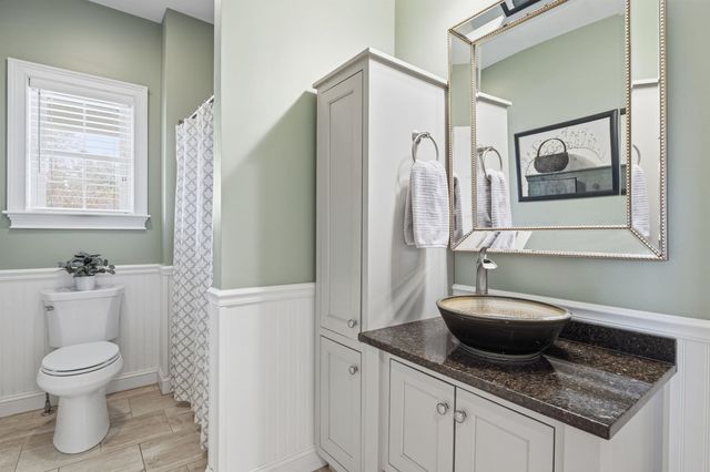2 Goldenrod Lane, Concord, NH 03301