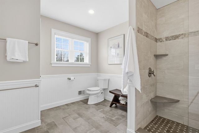 2 Goldenrod Lane, Concord, NH 03301