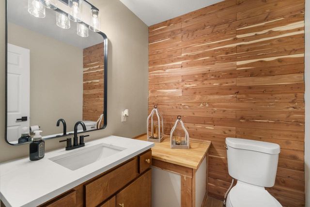 110 N Harrison STREET, North Prairie, WI 53153