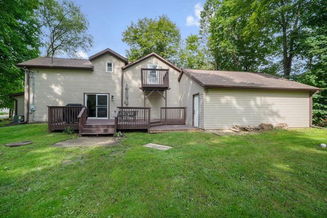 110 N Harrison STREET, North Prairie, WI 53153