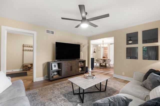 110 N Harrison STREET, North Prairie, WI 53153