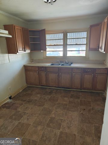 1285 Pio Nono Avenue, Macon, GA 31204