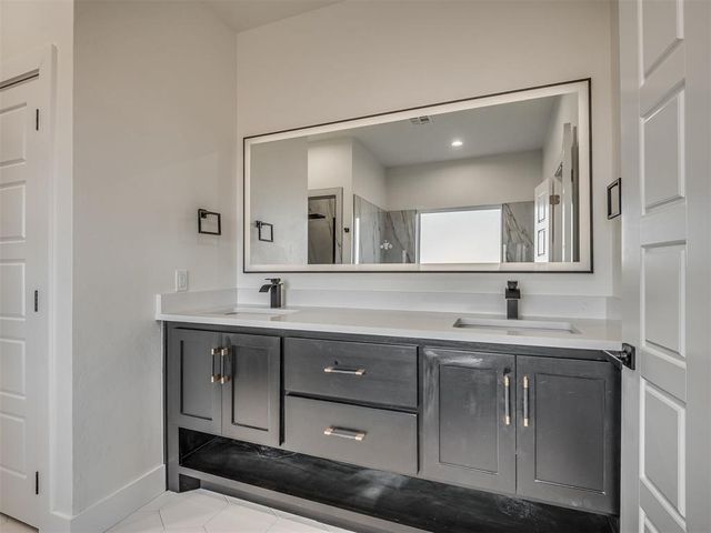 7331 NE Hawk Drive, Piedmont, OK 73078