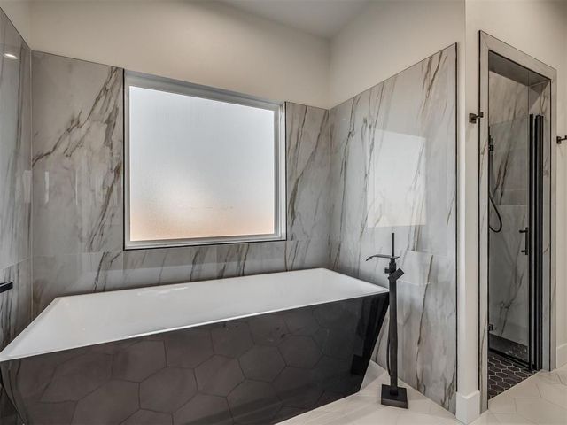 7331 NE Hawk Drive, Piedmont, OK 73078