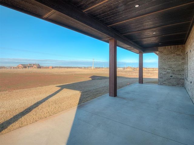 7331 NE Hawk Drive, Piedmont, OK 73078