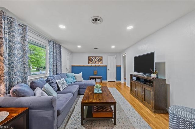 2333 Dodd DR, Virginia Beach, VA 23454