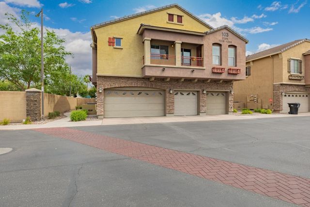 1350 S Greenfield Road Unit 2205, Mesa, AZ 85206