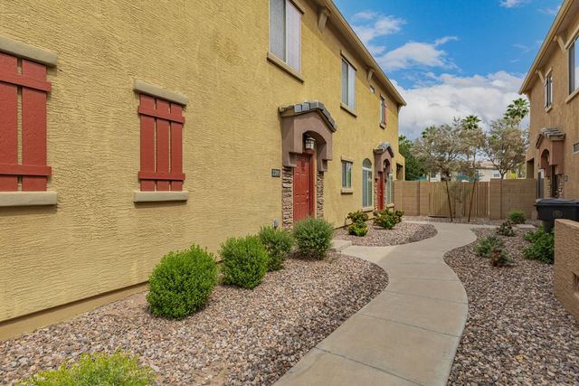 1350 S Greenfield Road Unit 2205, Mesa, AZ 85206