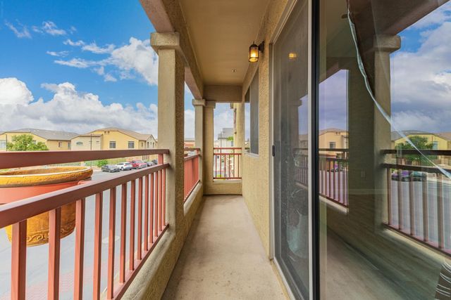 1350 S Greenfield Road Unit 2205, Mesa, AZ 85206