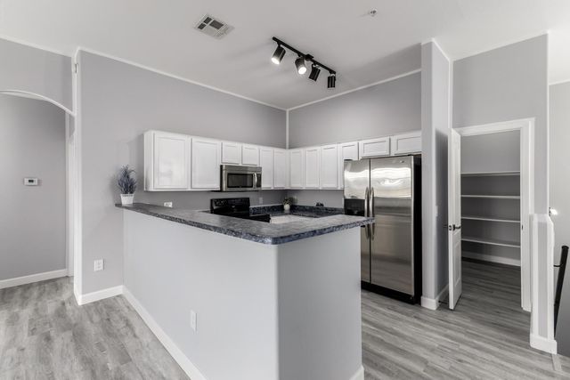 1350 S Greenfield Road Unit 2205, Mesa, AZ 85206