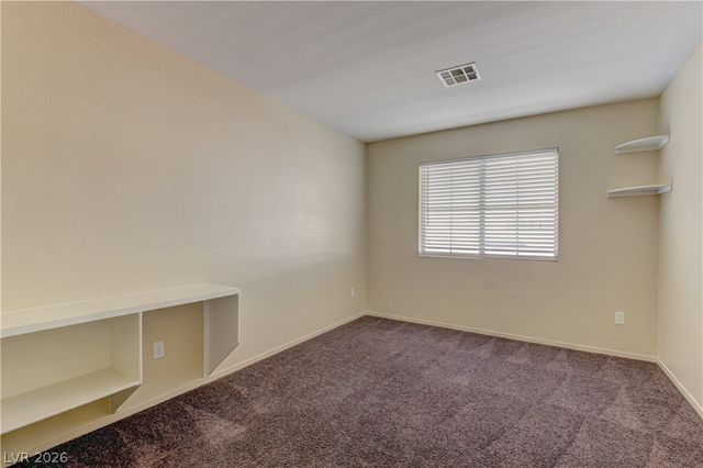 9664 Belle Regal Street, Las Vegas, NV 89123