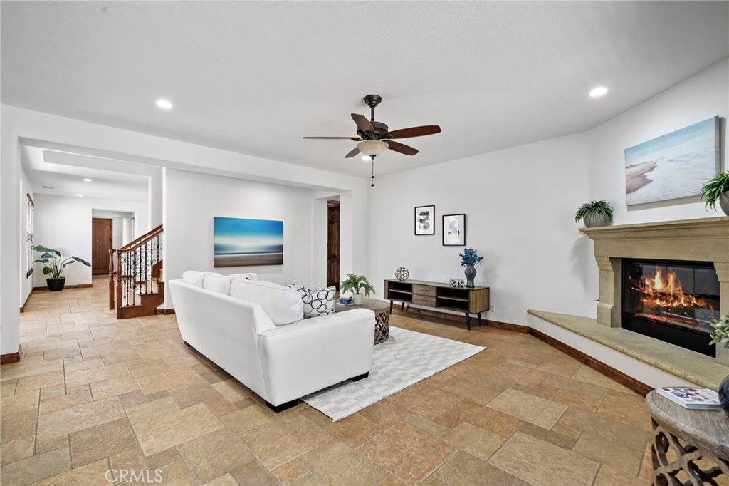 Image 16 of property listing at 28 Drackert Lane, Ladera Ranch, CA 92694