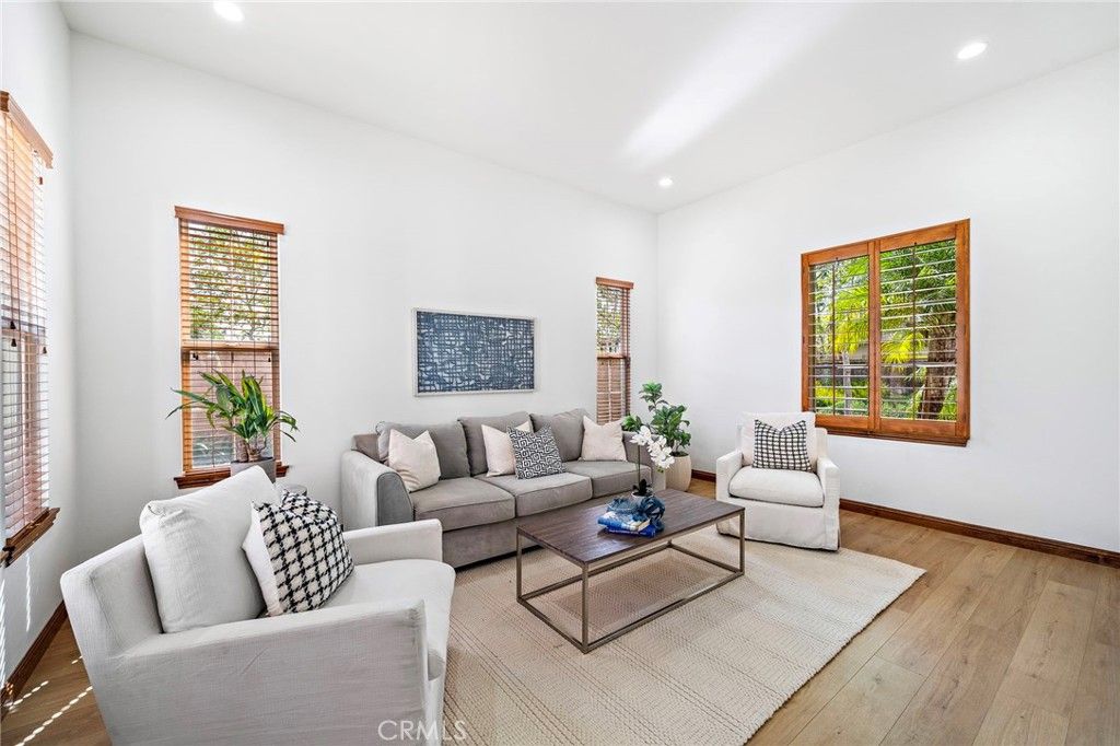 Image 2 of property listing at 28 Drackert Lane, Ladera Ranch, CA 92694