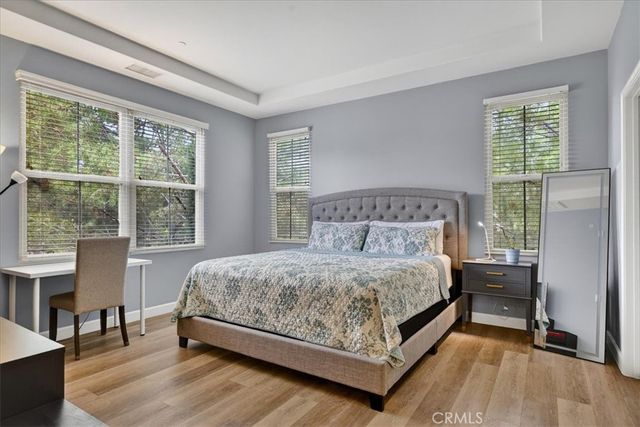 268 Overbrook, Irvine, CA 92620