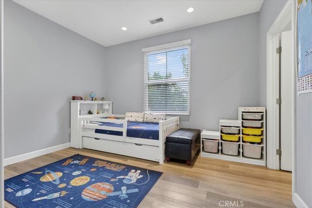 268 Overbrook, Irvine, CA 92620