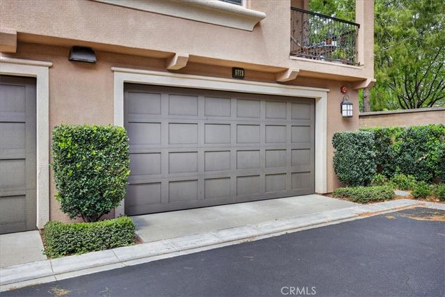 268 Overbrook, Irvine, CA 92620