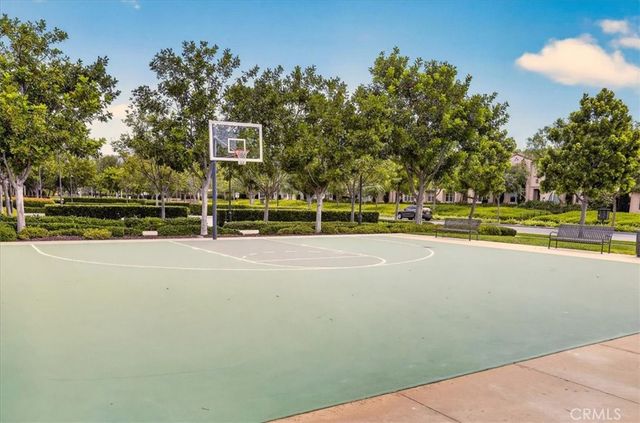 268 Overbrook, Irvine, CA 92620